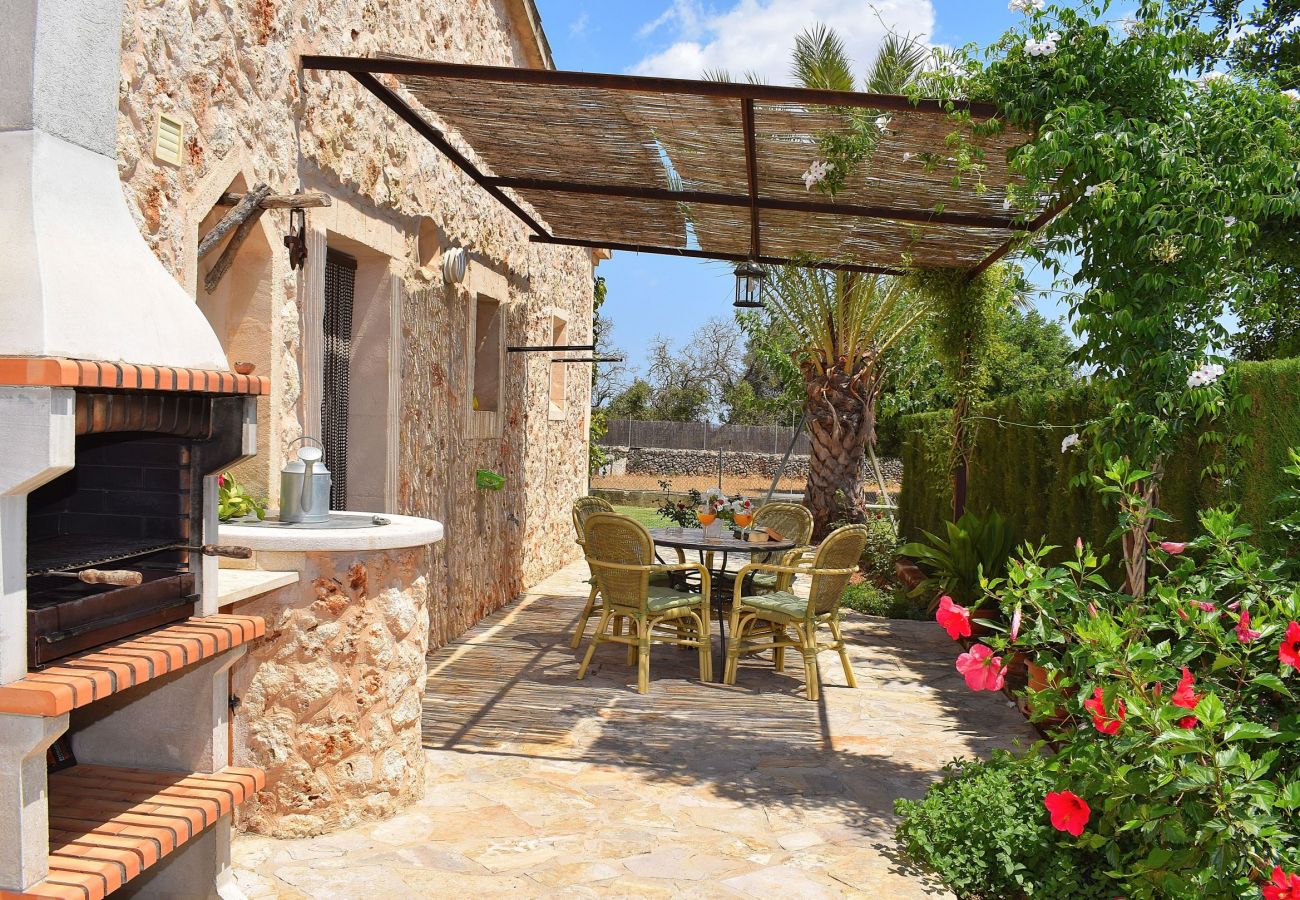 Domaine à Santa Margalida - S'Estret 184 magnifique finca avec piscine privée, terrasse, jardin agréable et tennis de table