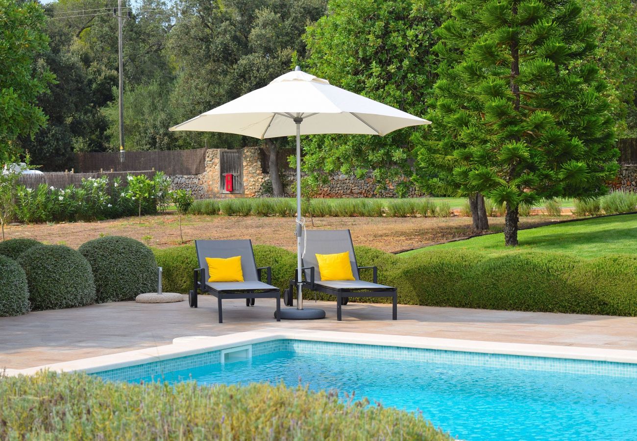 Villa à Muro - Casa Nuria 019 fantastique finca avec piscine privée, terrasse, jardin et salle de billard
