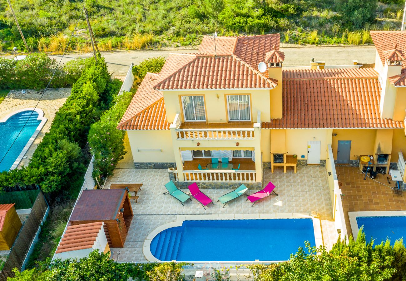 Villa à Ametlla de Mar - Villa Shani: Piscine privée-3 chambres-Wifi Gratuit-Proche belles plages à Las 3 Calas 