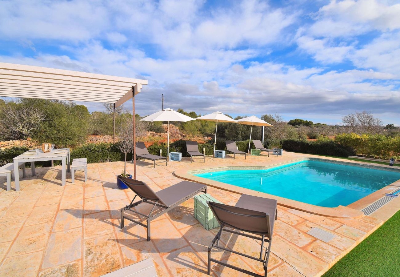 Villa à Ses Salines - Can Xesquet Camí de Morell 169 merveilleuse maison de campagne avec piscine privée, terrasse, climatisation et WiFi