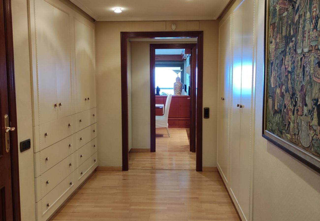 Appartement à Tarragona - V14 GRAND APPARTEMENT DE 5 CHAMBRES AVEC VUE SUR LA MER
