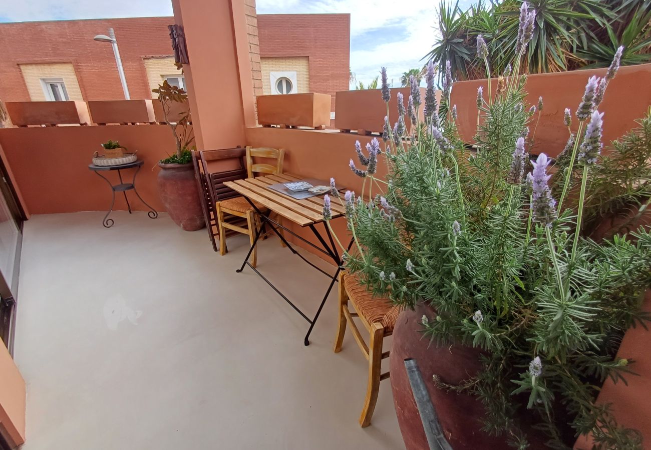 Appartement à Tarragone -  TH165 Loyer mensuel: Joli Loft avec terrasse et vue mer