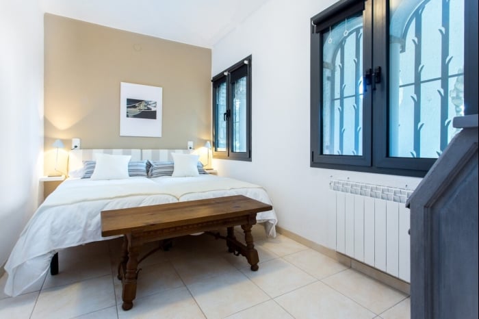 image TH06 Villa · Miami Platja · 6 dormitorios · 12 camas · 4 baños 29