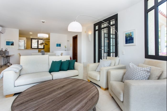 image TH06 Villa · Miami Platja · 6 dormitorios · 12 camas · 4 baños 7