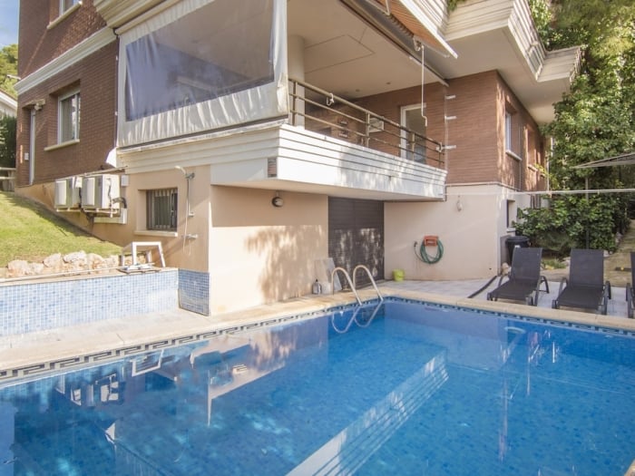 image TH103 Villa · Salou · 6 dormitorios · 4 baños 1