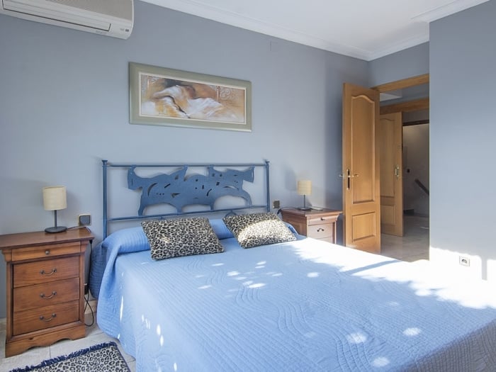 image TH103 Villa · Salou · 6 dormitorios · 4 baños 6