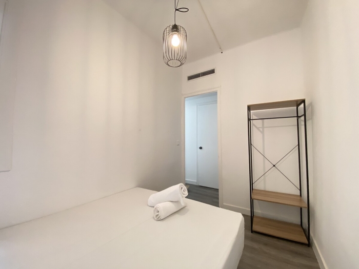 image TH10 Apartamento · Tarragona · 3 dormitorios · 3 camas · 1 baño 10
