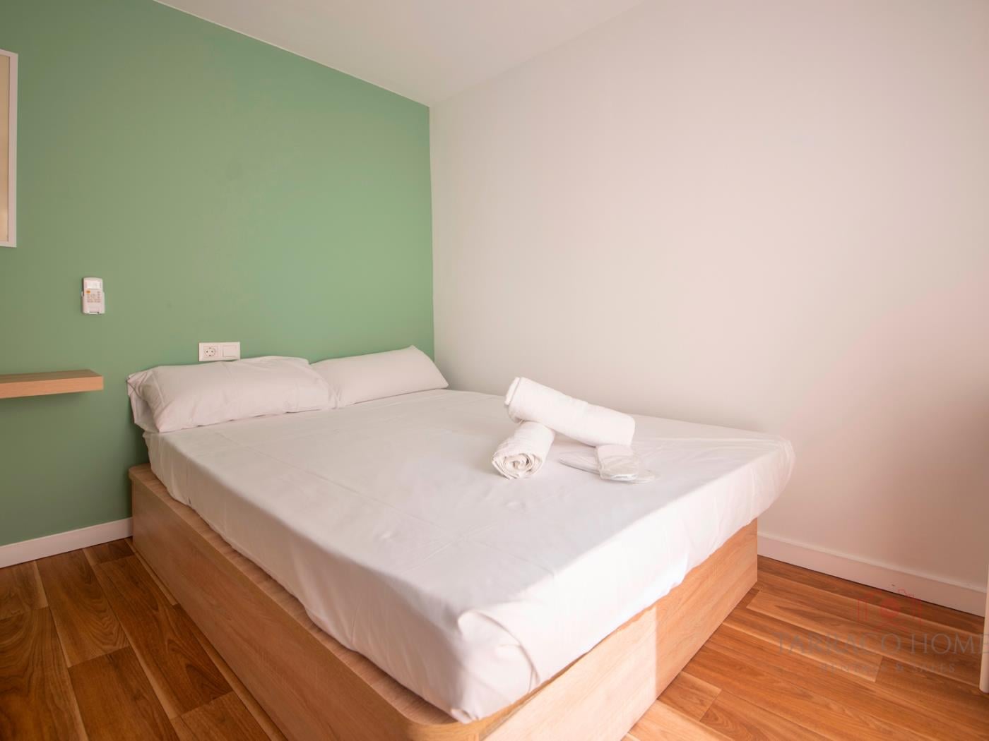 image TH08 Apartamento Moderno con Patio Privado 27