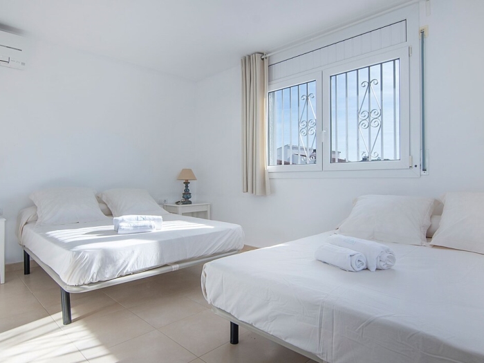 image TH11 Villa · Cambrils · 4 dormitorios · 6 camas · 3,5 baños 37