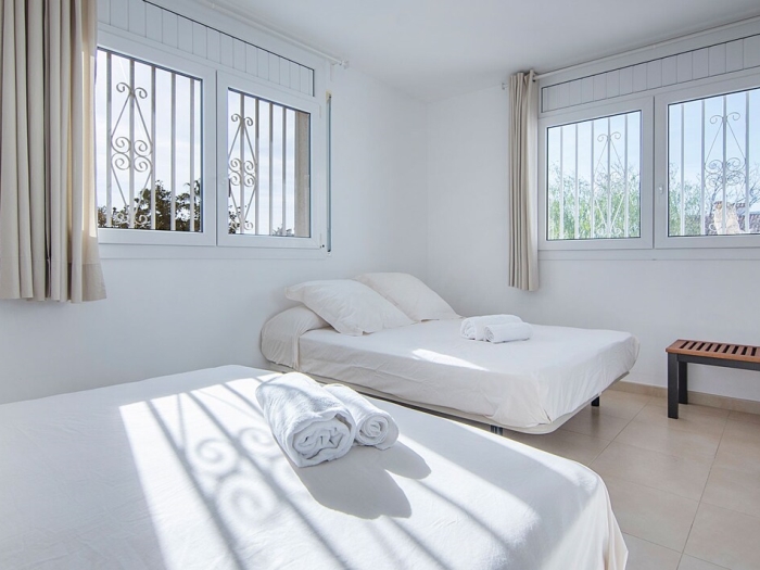 image TH11 Villa · Cambrils · 4 dormitorios · 6 camas · 3,5 baños 38