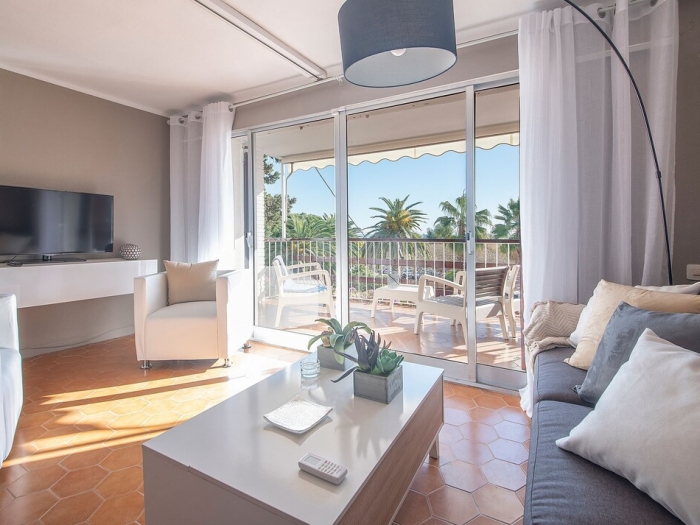 image th123 Apartamento · Tarragona · 1 dormitorio · 2 camas · 1 baño 18