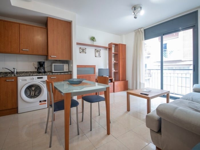 th140 Apartamento · Tarragona · 1 dormitorio · 1 cama · 1 baño