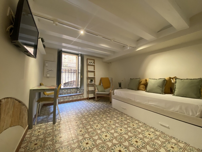 image th143 Aartamento · Tarragona · estudio · 2 camas · 1 baño 16