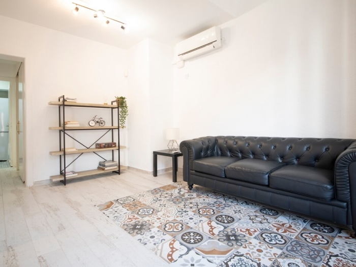 image th158 Estudio · Tarragona 1 dormitorio · 1 cama · 1 baño 2