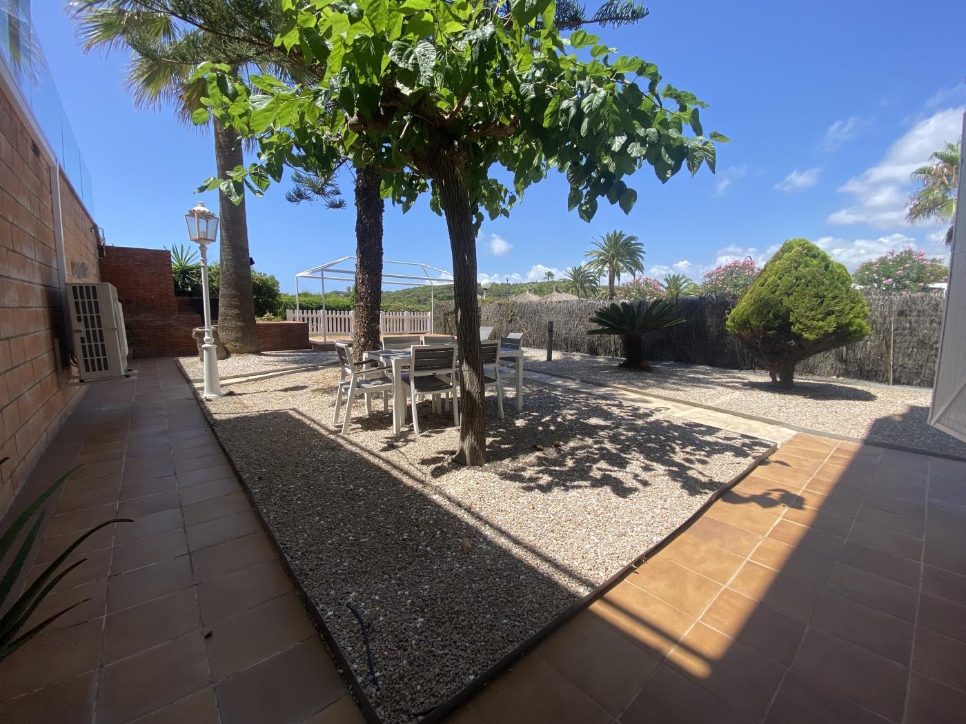 image Th29 Deluxe beachfront apartment in La Mora-Tamarit 1