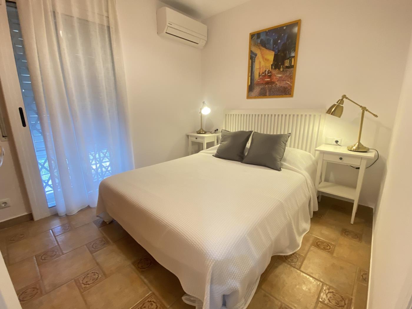image Th29 Deluxe beachfront apartment in La Mora-Tamarit 19