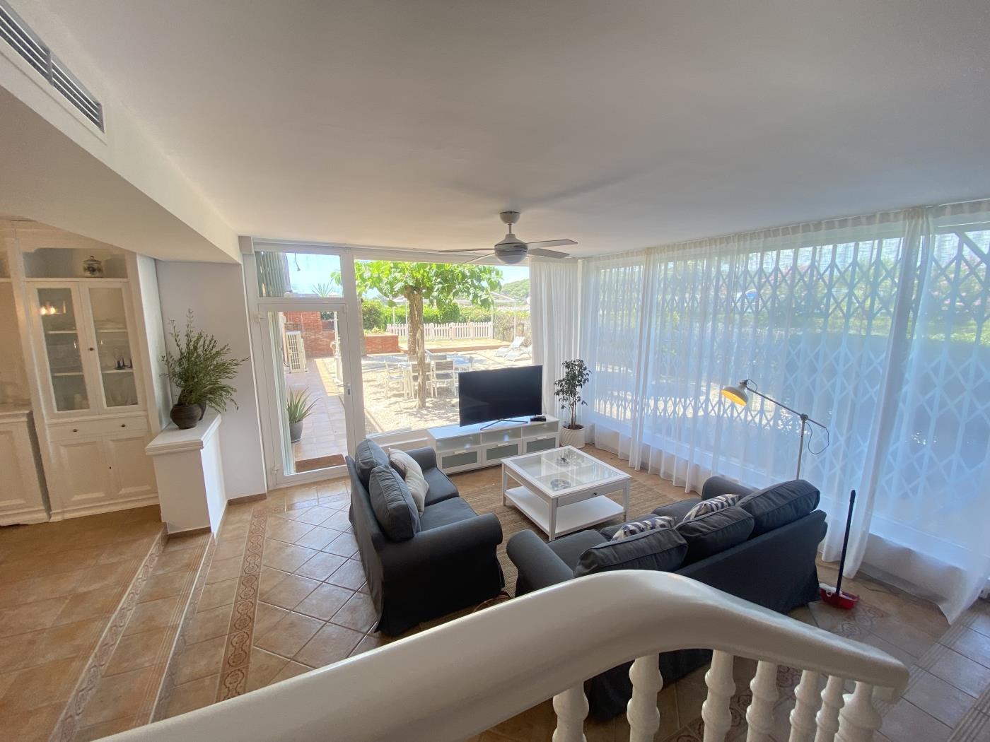 image Th29 Deluxe beachfront apartment in La Mora-Tamarit 26
