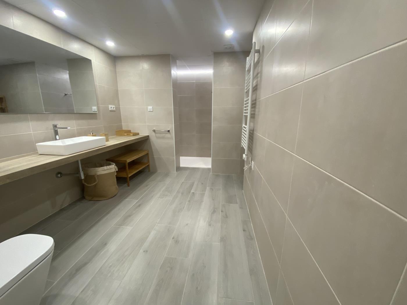 image Th29 Deluxe beachfront apartment in La Mora-Tamarit 30