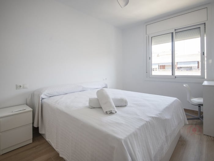 image th64 Apartamento · Tarragona · 2 dormitorios ·1,5 baños 1