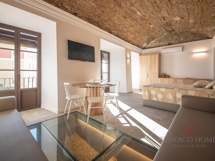 TH56C apartamentos murmur la muralla