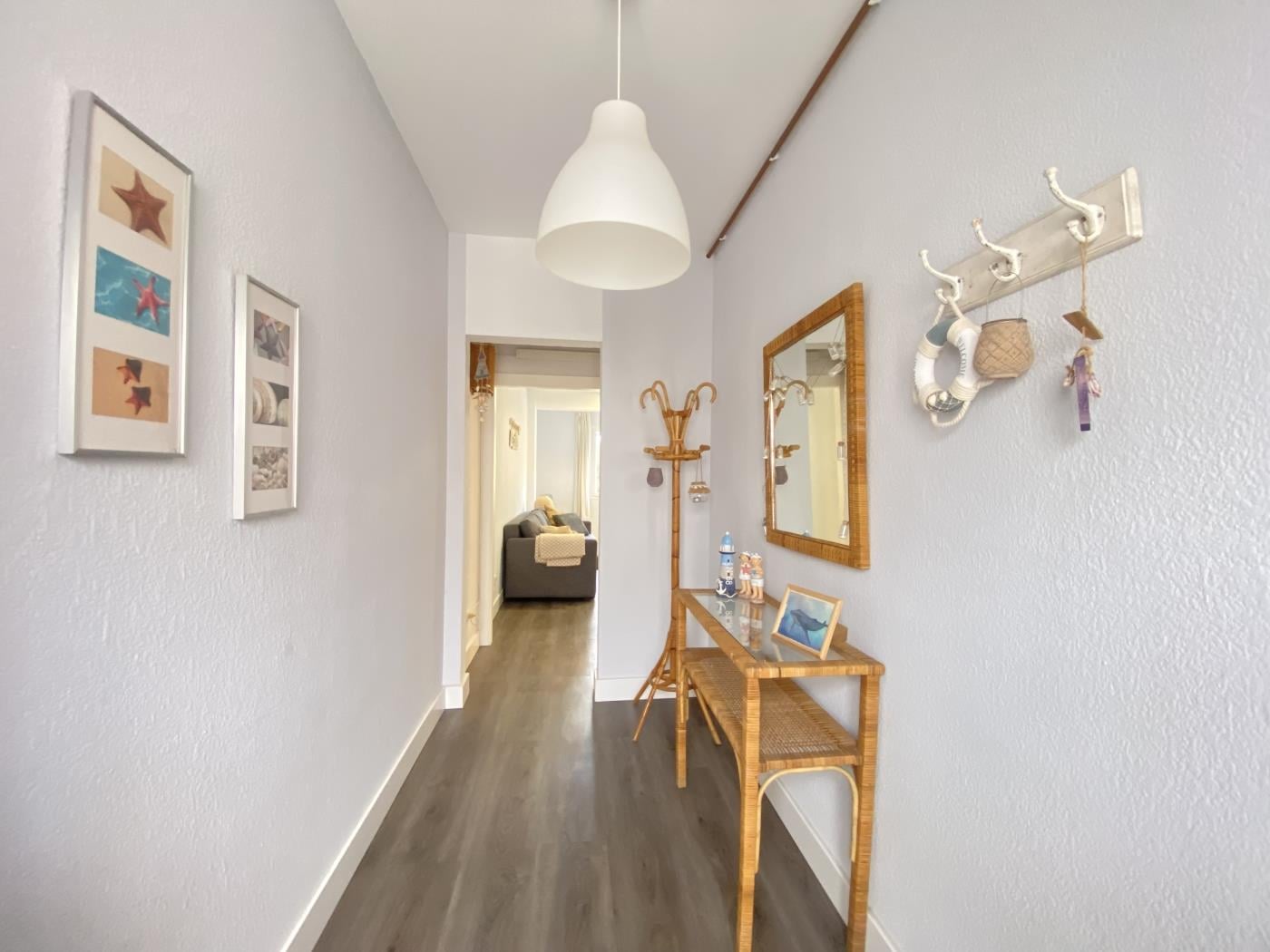 image th14 Spacious Apartment on La Mora Beach 12