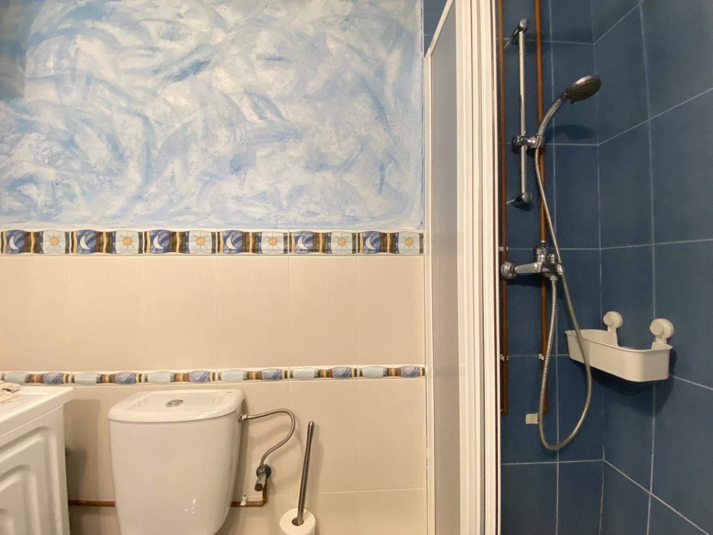 image th14 Spacious Apartment on La Mora Beach 14