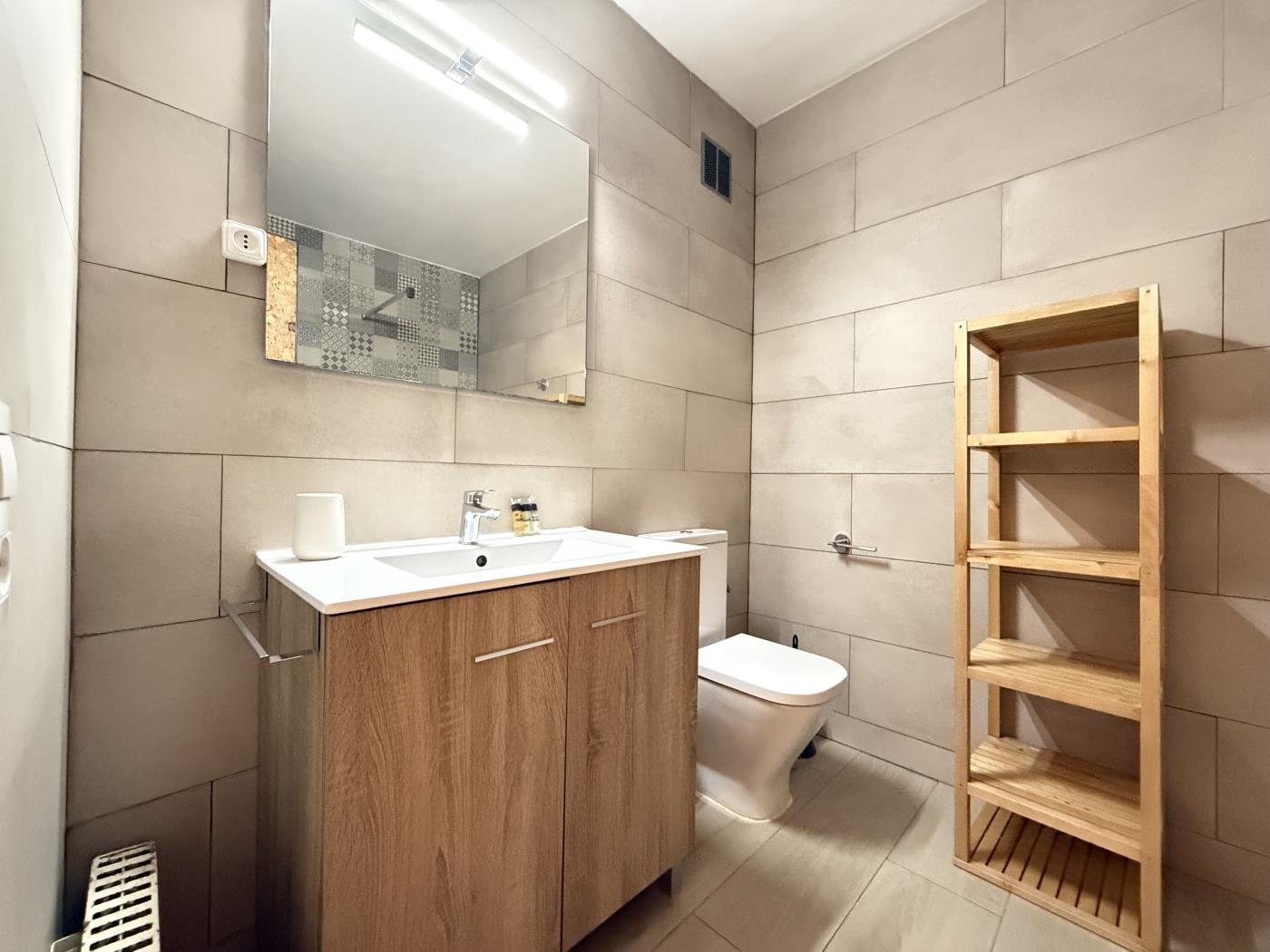 image TH18 Apartamento Prat de la Riba para 8 personas 13