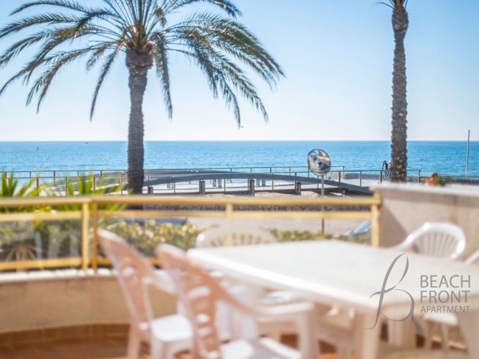 R139 Apartament beachfront Guillem