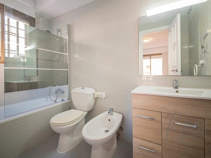 image R139 Apartament beachfront Guillem 20