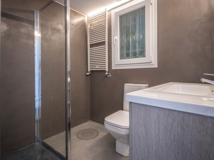 image R139 Apartament beachfront Guillem 24
