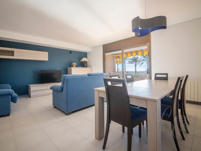 image R139 Apartament beachfront Guillem 2