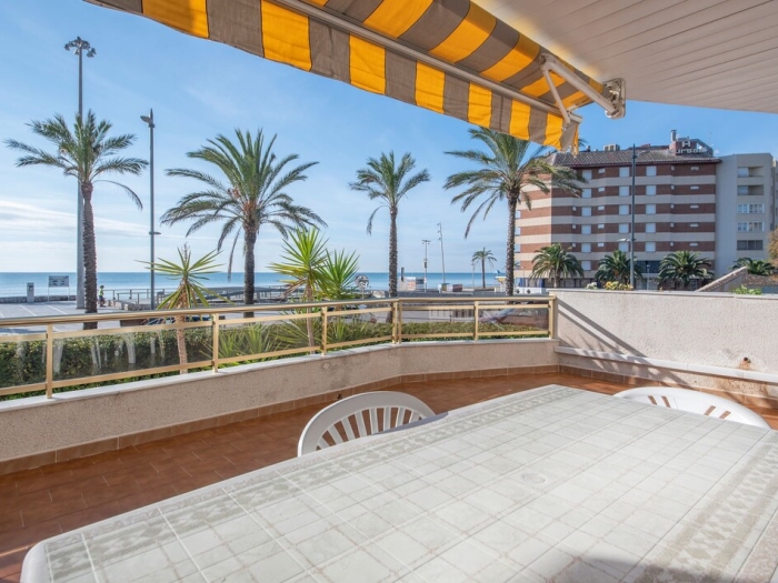 image R139 Apartament beachfront Guillem 31