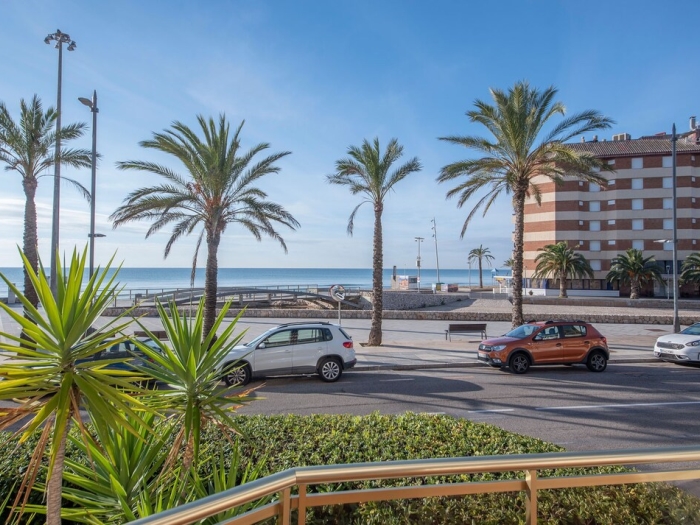 image R139 Apartament beachfront Guillem 7