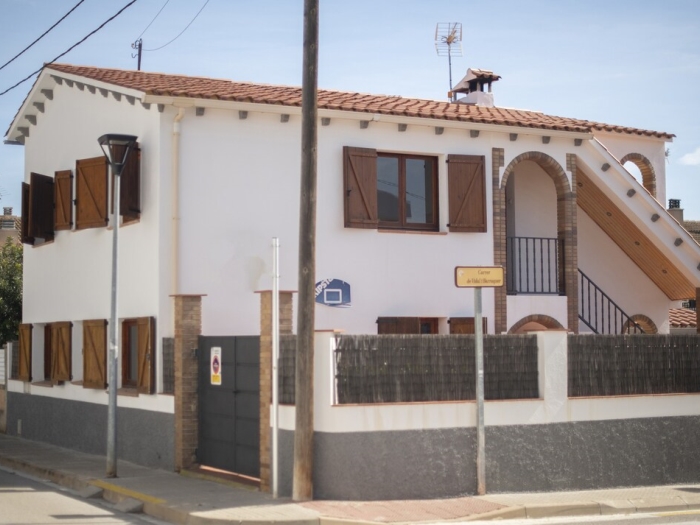 image R145 Villa en Roda de Bera 19