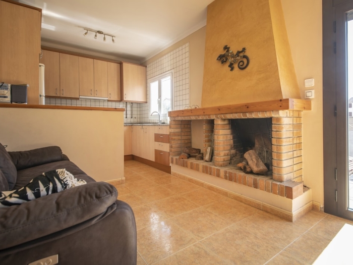 image R145 Villa en Roda de Bera 31