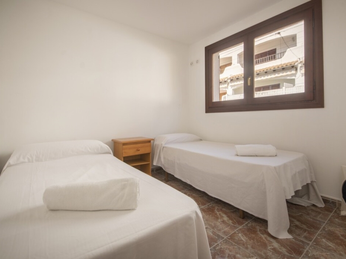 image R145 Villa en Roda de Bera 5