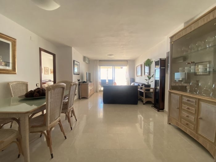image R151 Beachfrontapartment Calafell 9