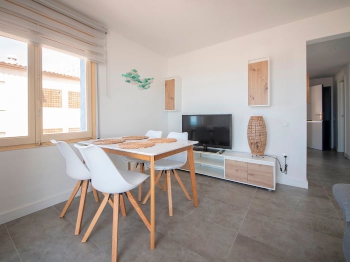 image R155 Beachfrontapartment 3 4