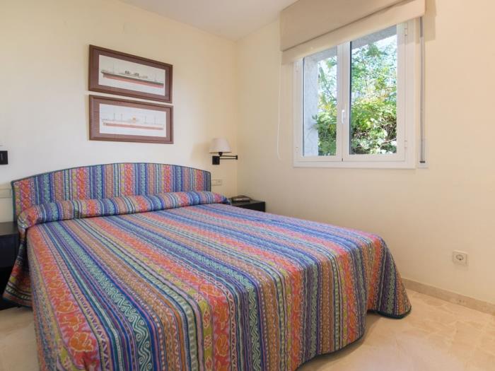 image R5 Casa Coma ruga con piscina y parking 18