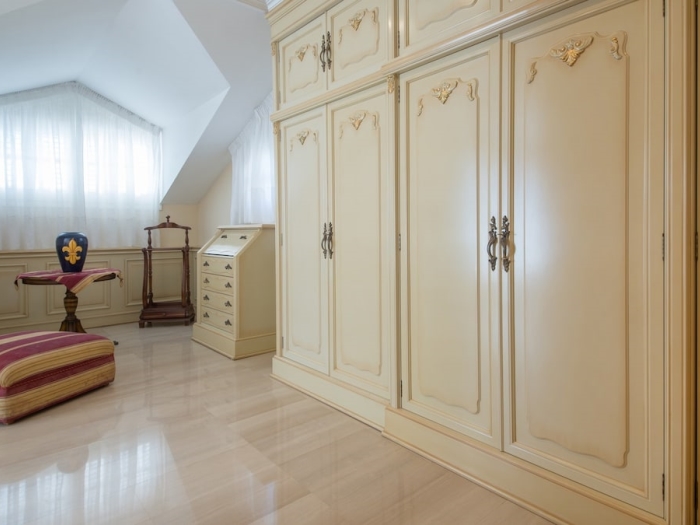 image R60 Villa con jardín y piscina 15