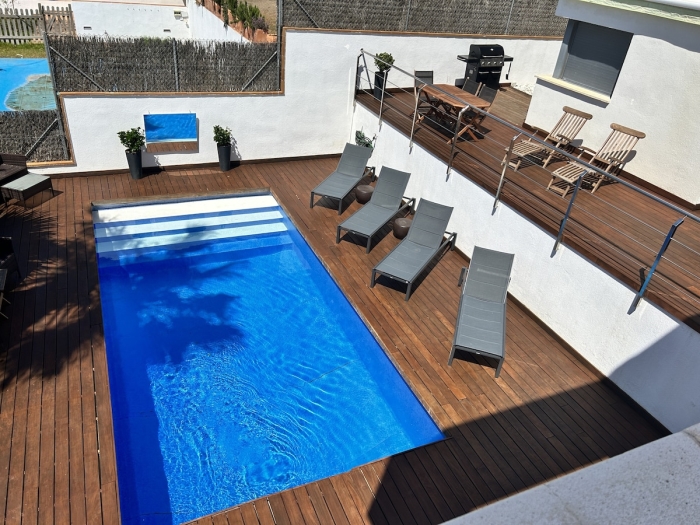 image Luxury Villa Déjà View 950m from the Beach 1