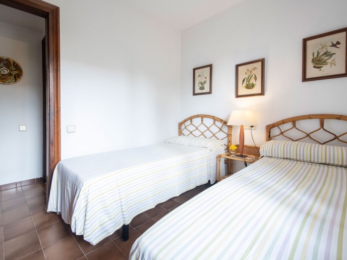 image R84 Villa con Piscina y pista de Tenis 17