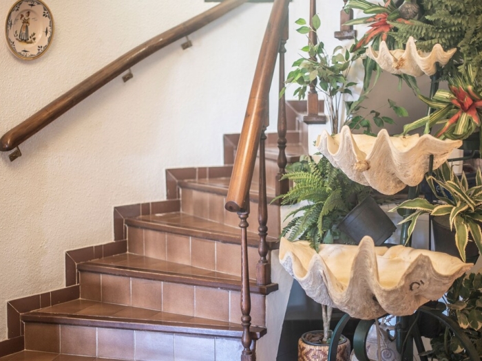 image R84 Villa con Piscina y pista de Tenis 20