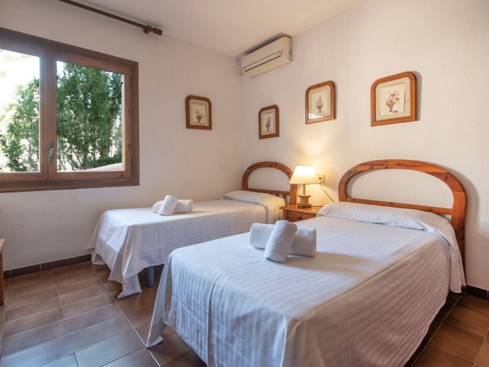 image R84 Villa con Piscina y pista de Tenis 21