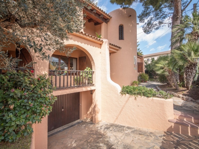 image R84 Villa con Piscina y pista de Tenis 35