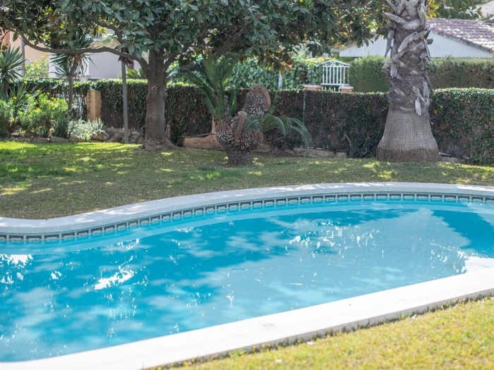 image R84 Villa con Piscina y pista de Tenis 38