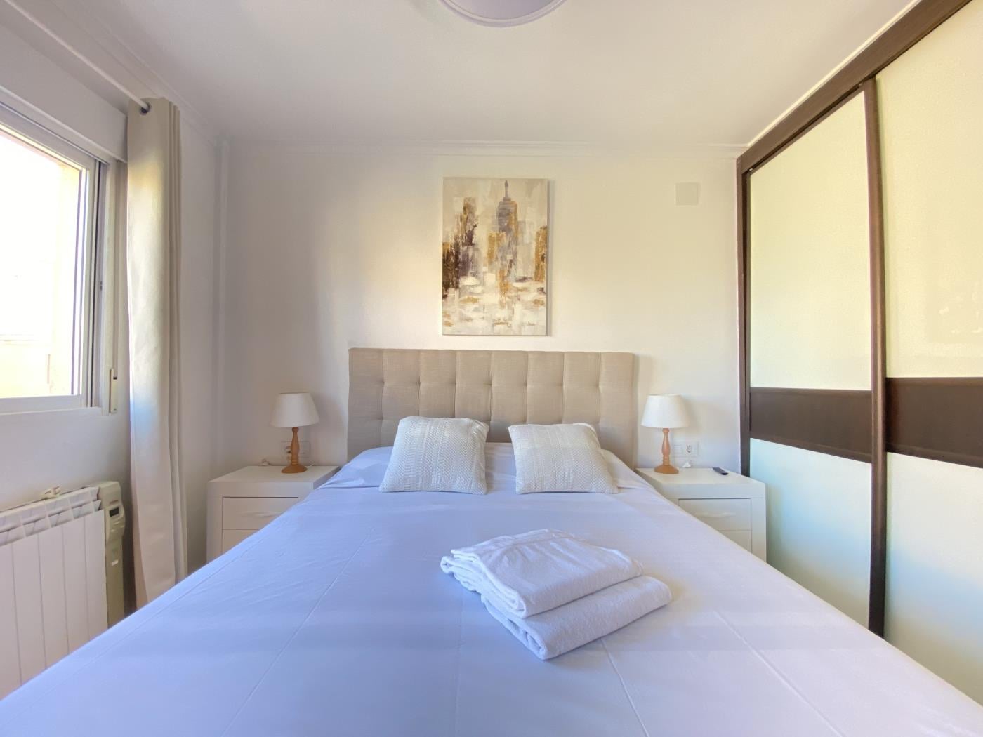 image TH46 Maison méditerranéenne · Piscine, terrasses et détente à Salou 3