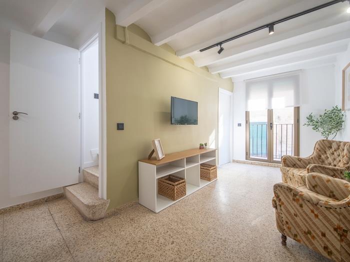 image TH25-2 Student Housing Near University and Amenities 1