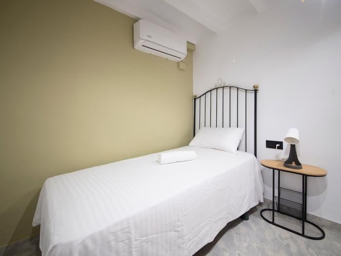 image TH25-2 Student Housing Near University and Amenities 22