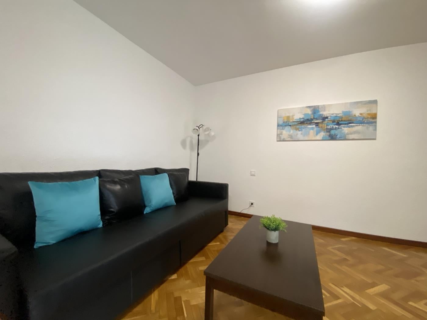 image Apartamento centrico 1 dormitorio - salon - terraza - WIFI 2